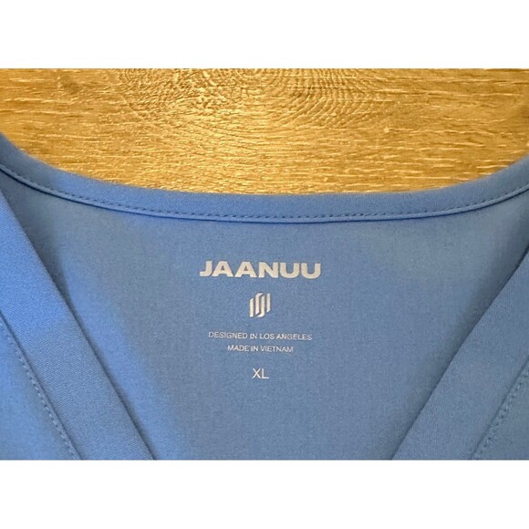 Women’s Jaanuu Scrub Set Ceil Blue XL  Xenos Pants Rhena Top Worn Once EUC! - Picture 5 of 6